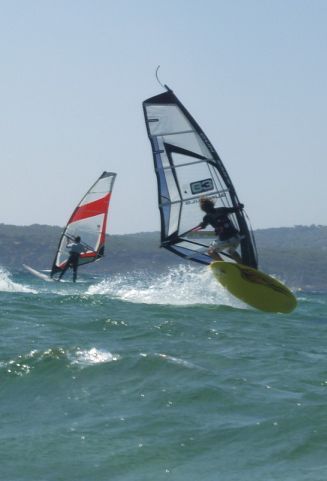 Surfistas en Praia dos Artistas, Natal