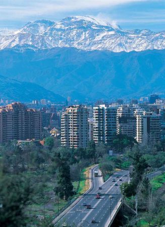 Vista de Los Andes desde Santiago, Chile