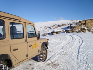 Cerca de la cima en el Cerro Huyliche con Mill Outdoor Adventure