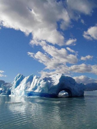 Tempano del Glaciar Upsala - El Calafate