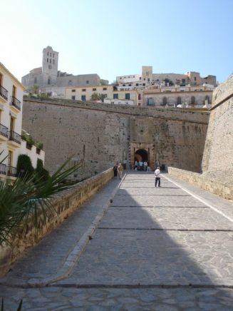 Dalt Vila la ciudad Antigua de Ibiza.