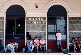 Estación de Trenes Larissis