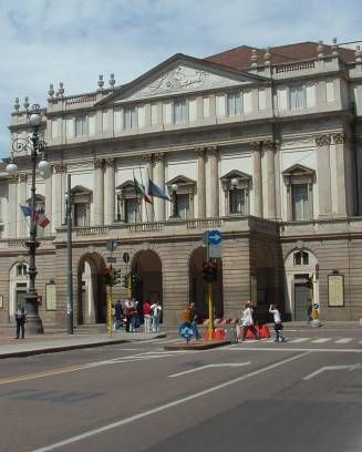 Palazzo Marino en Milán fue diseñado por el Arquitecto Galeazzo Alessi.