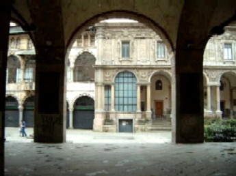 Piazza Mercanti de Milán.