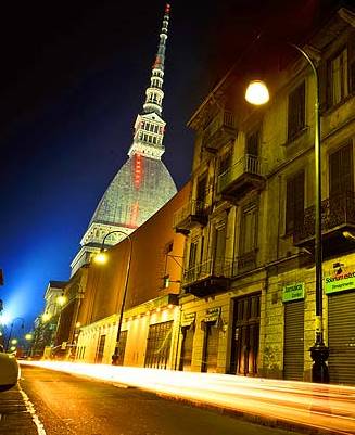 Torino de Noche, Italia.
