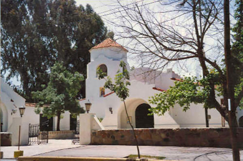 Parroquia Perpetuo Socorro en Chacras de Coria Mendoza