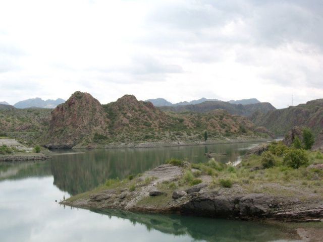 Embalse Los Reyunos