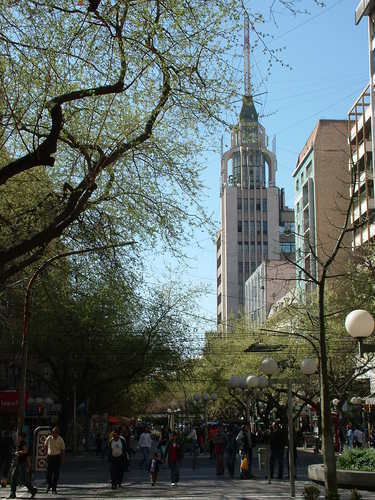 Peatonal Sarmiento de la ciudad de Mendoza