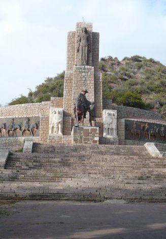 Monumento Retorno a la Patria