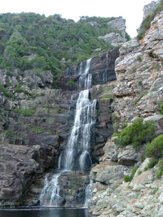 Cascada en el Parque Nacional Tsitsikamma