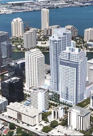 Brickell Avenue es la avenida principal del Downtown de Miami