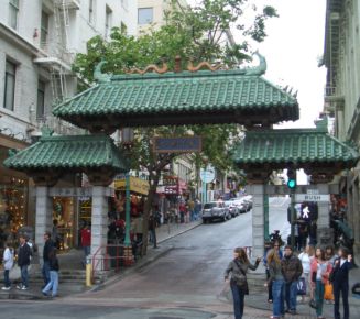 Chinatown Gate en el barrio Chino de San Francisco, California