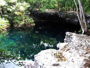 Entrada al Cenote La Ponderosa